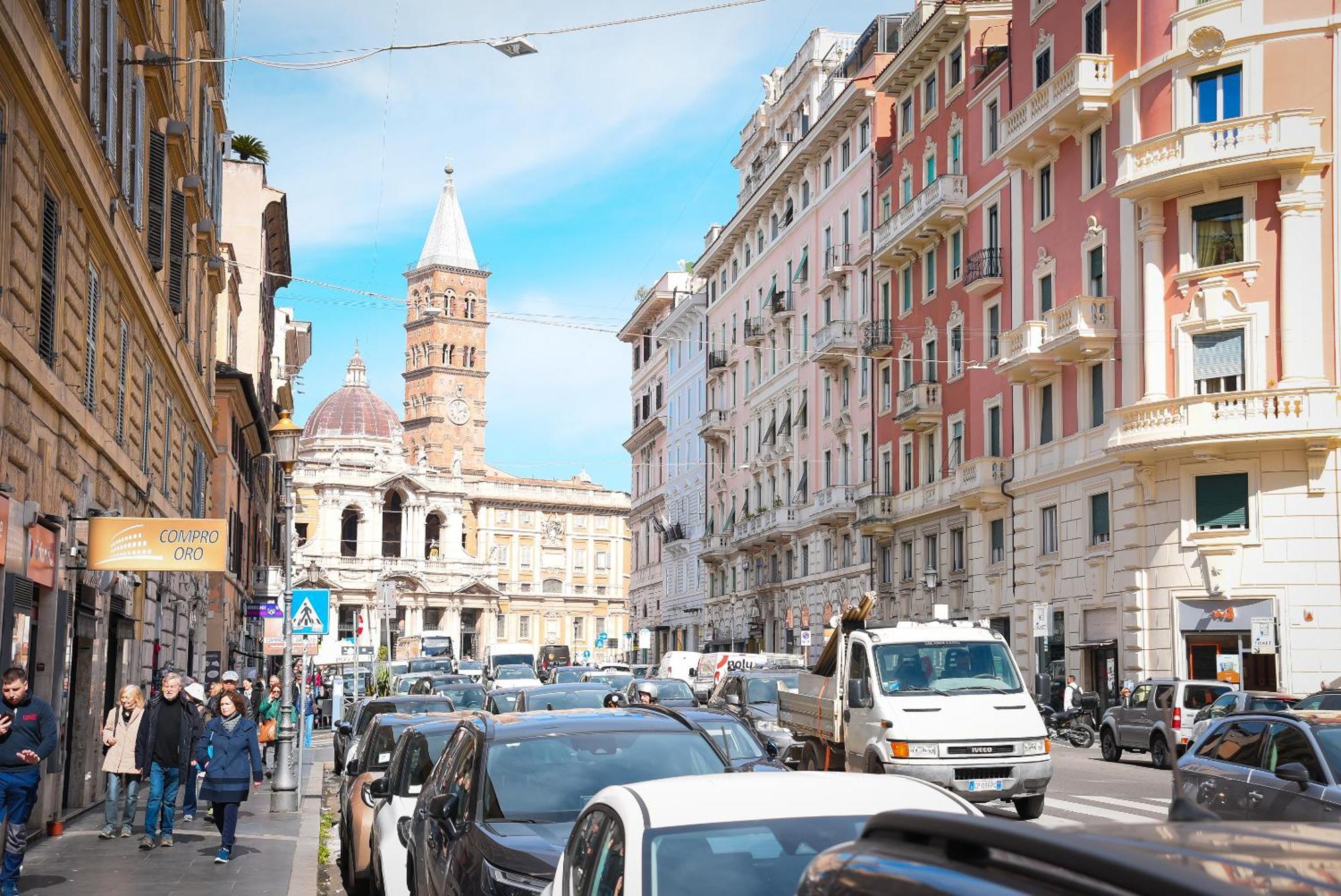 Bq House Fori Imperiali Luxury Rooms Рим Екстериор снимка